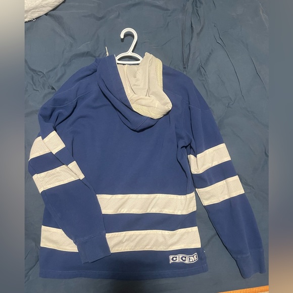 Toronto Maple leafs mens medium hoody - Picture 2 of 2